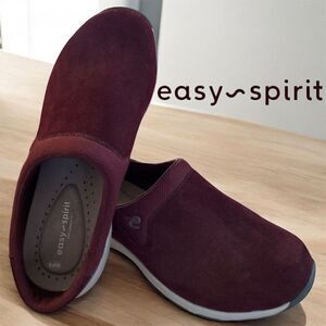 Easy Spirit Secedar Anti-Gravity Clogs Mules Maroon Burgundy Wide Width